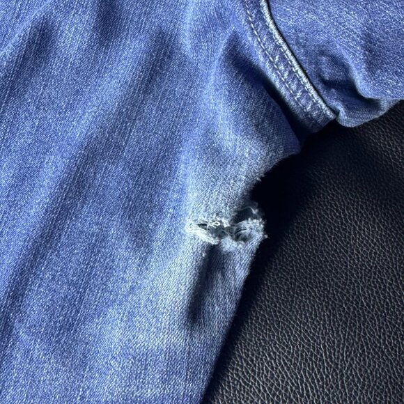 Jessica Simpson Kiss Me Super Skinny Jeans Raw Hem Distressed Women’s 14/32 - Picture 3 of 15